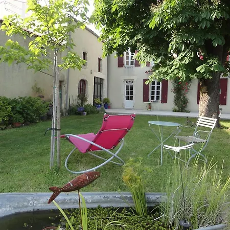 Bed & Breakfast Le Logis De La Poupeliere