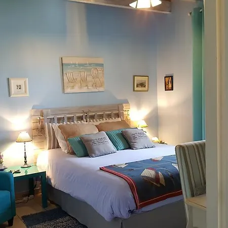 Le Logis De La Poupeliere Bed & Breakfast