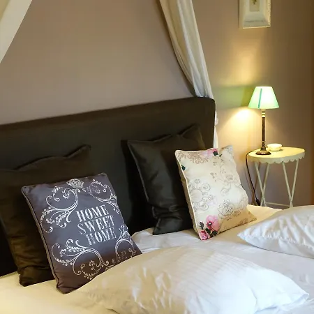Bed & Breakfast Le Logis De La Poupeliere 3*